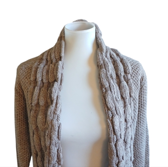 Women's Chunky Oversized Taupe Knit Textured Draped Cardigan Sweater - Picture 4 of 12